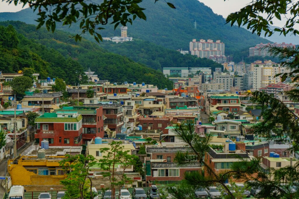 korea expat living